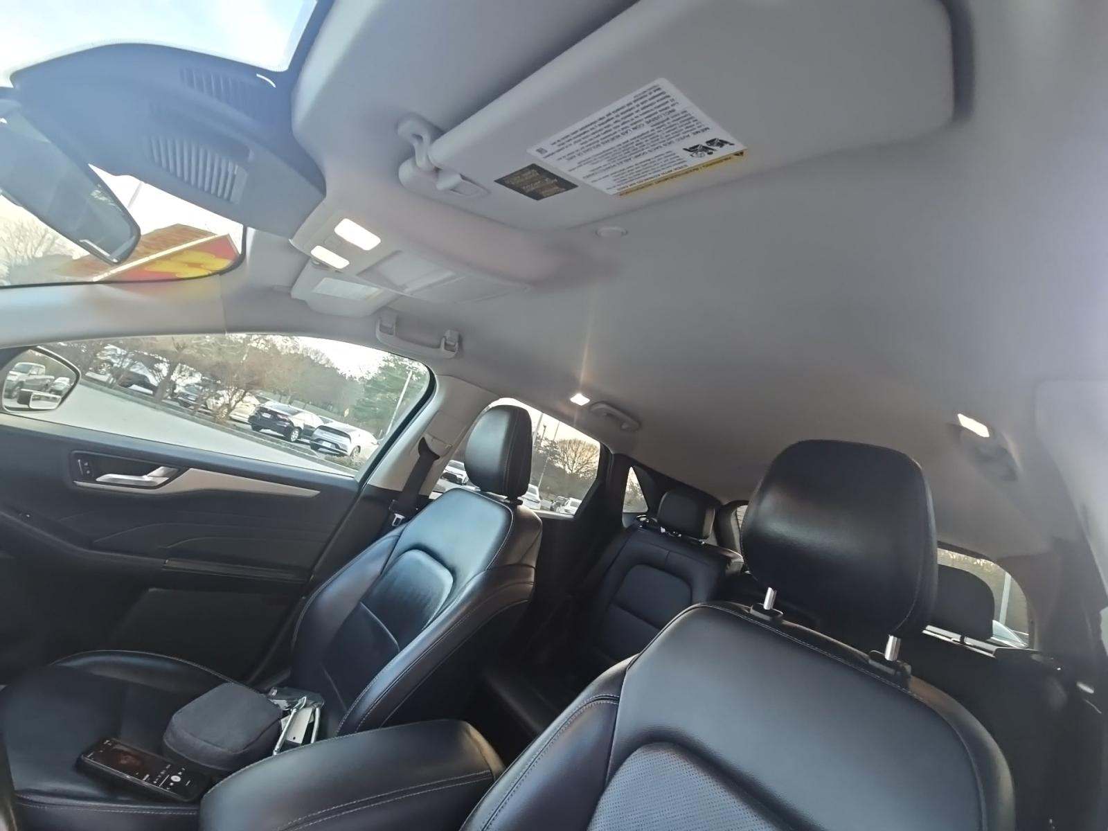 2022 Ford Escape SEL AWD