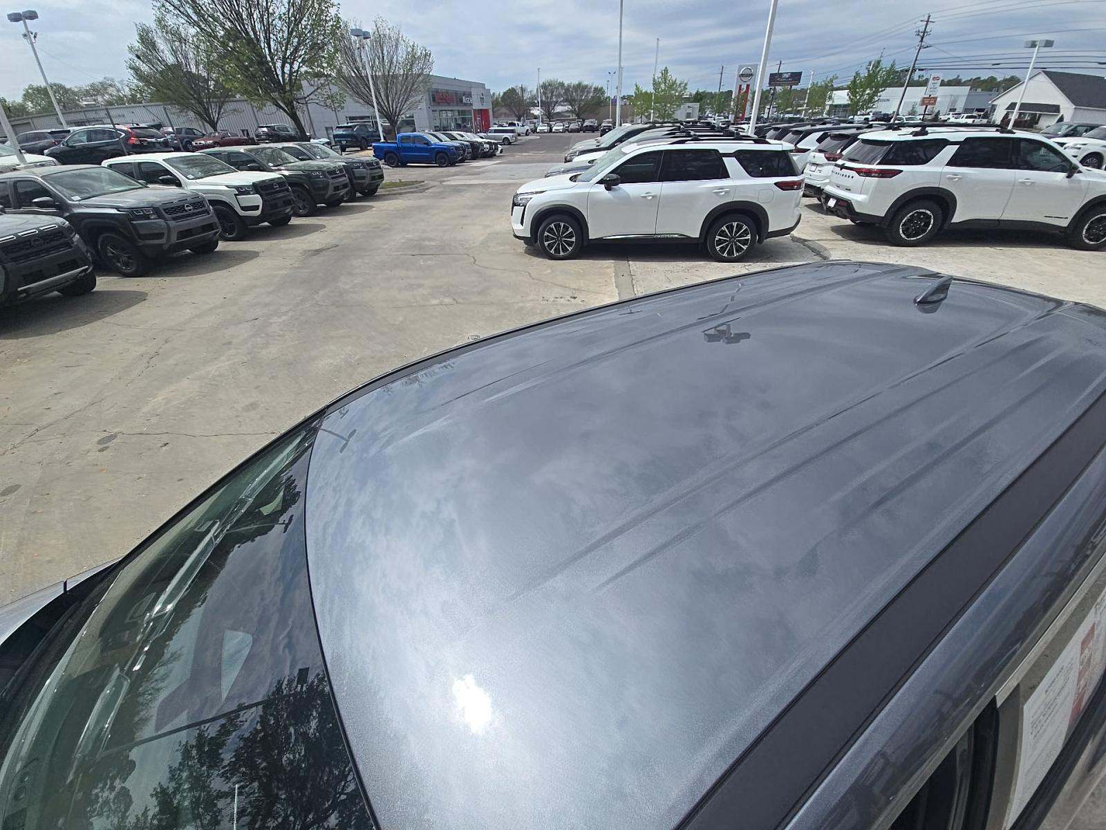 2023 Nissan Rogue SV FWD