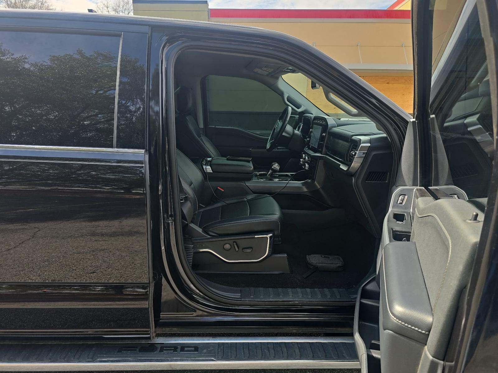 2023 Ford F-150 Lariat RWD