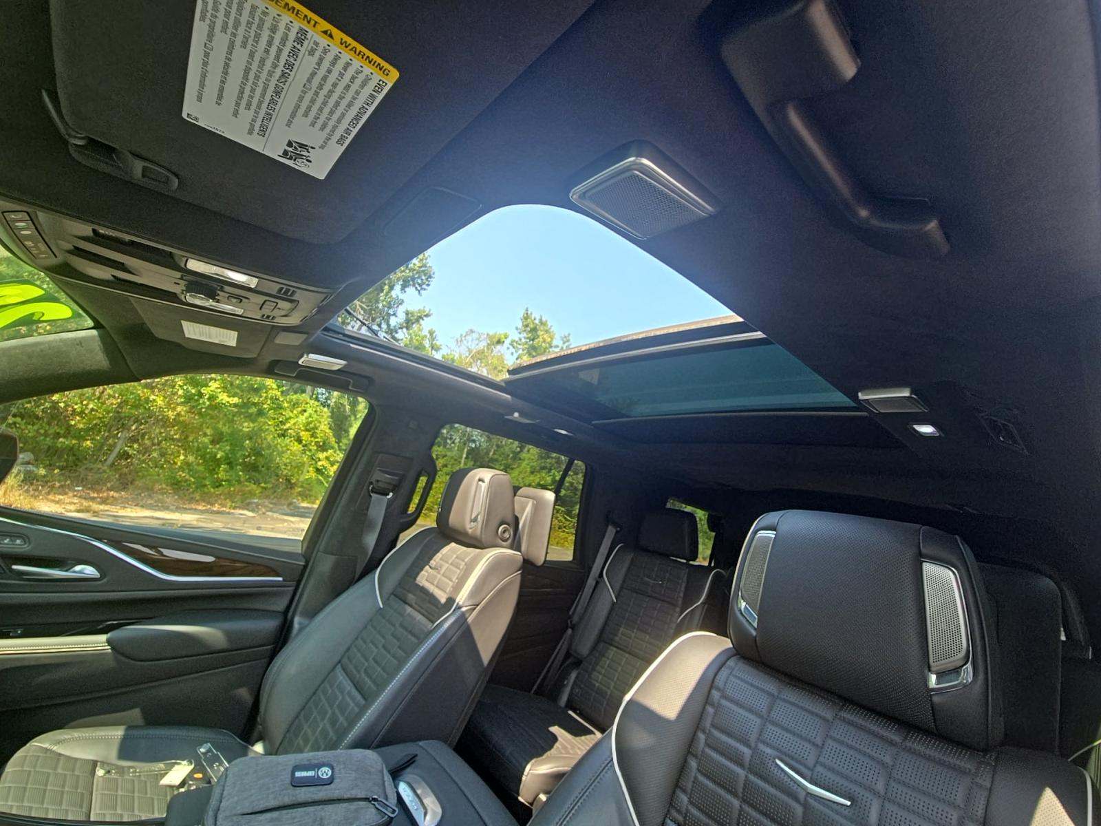 2024 Cadillac Escalade Premium Luxury Platinum AWD