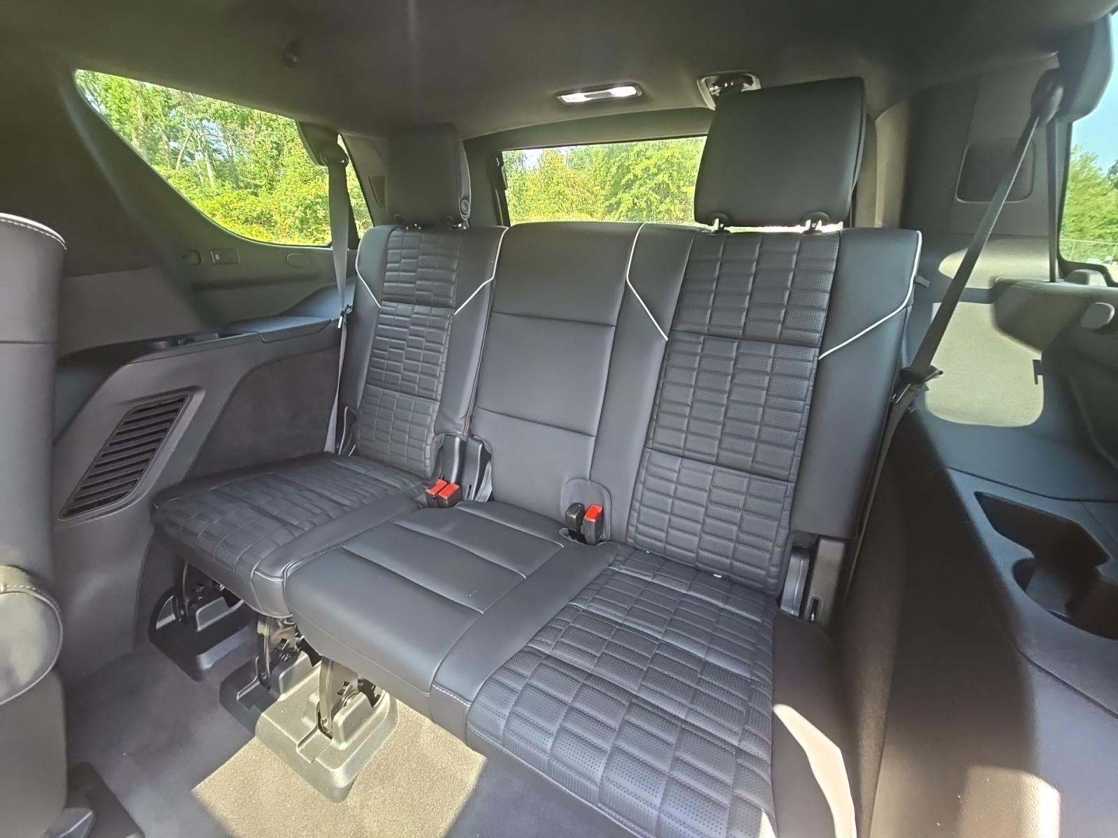 2024 Cadillac Escalade Premium Luxury Platinum AWD