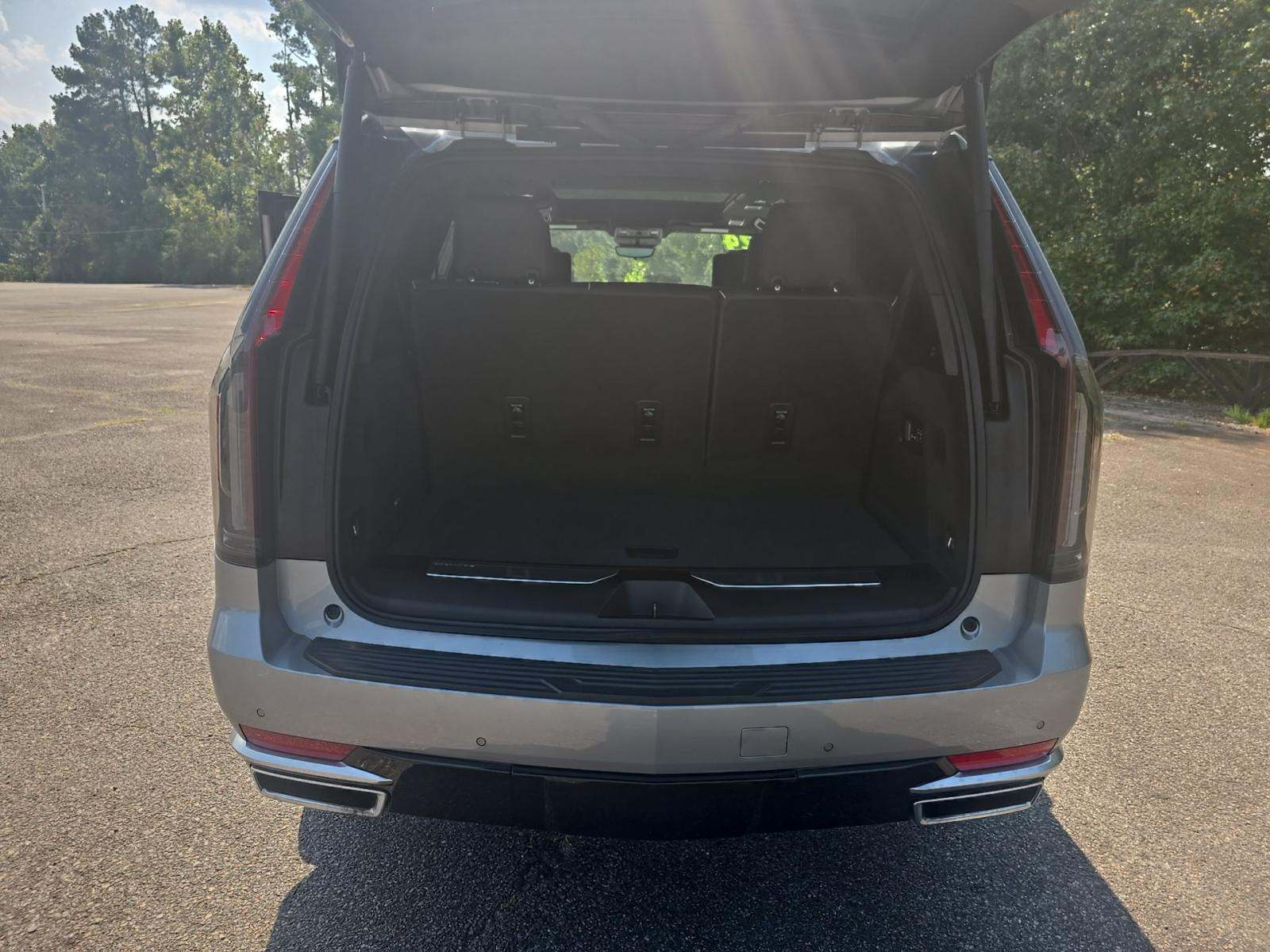 2024 Cadillac Escalade Premium Luxury Platinum AWD