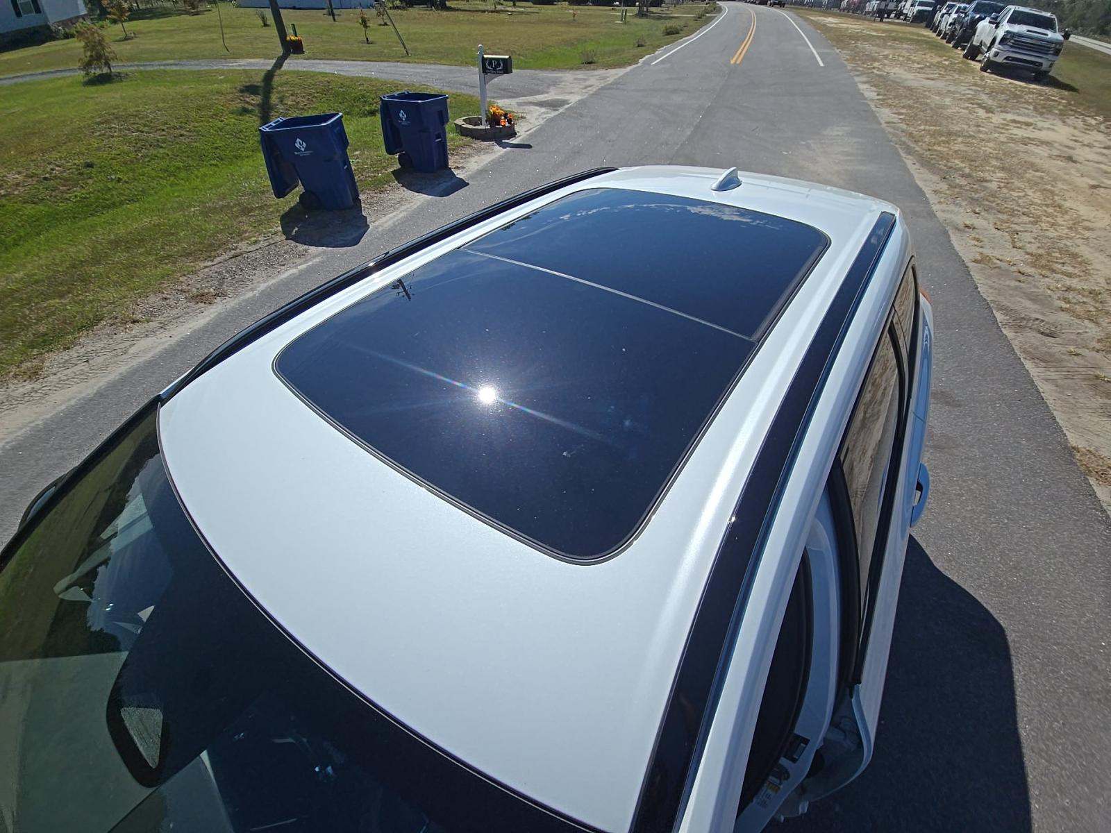 2023 Volvo XC60 Recharge T8 Plus AWD