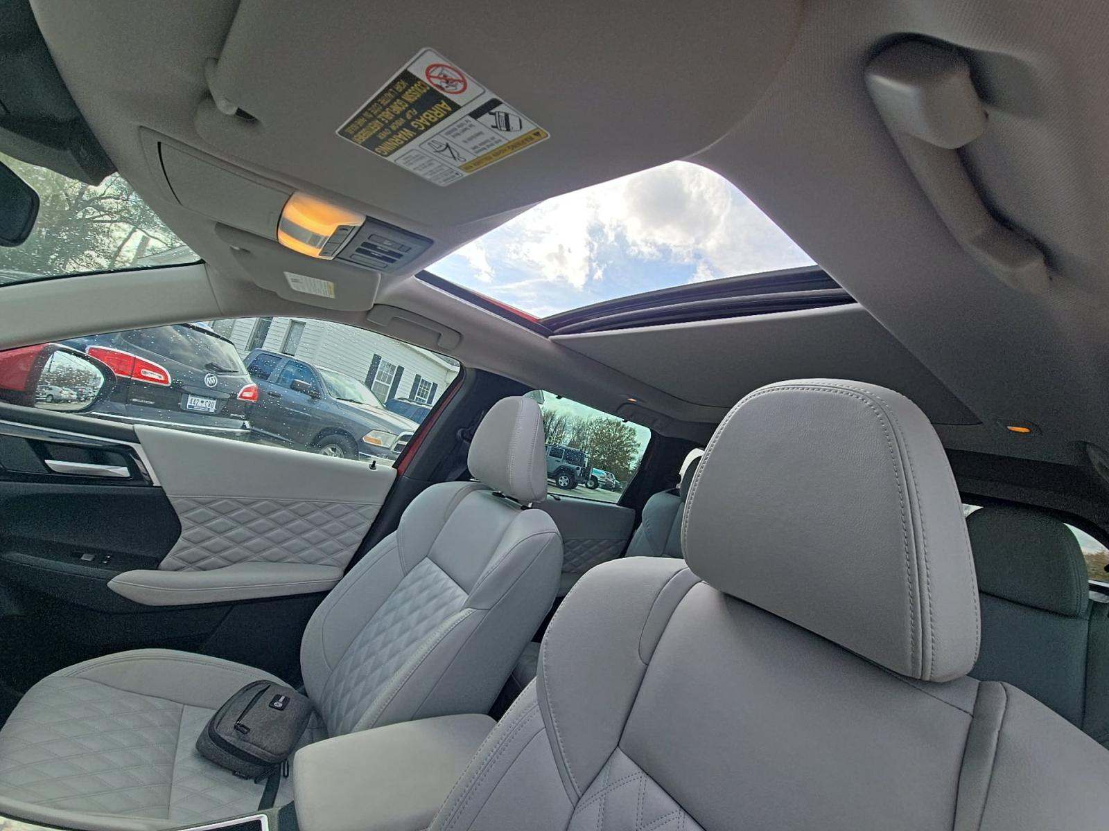 2023 Mitsubishi Outlander SEL FWD