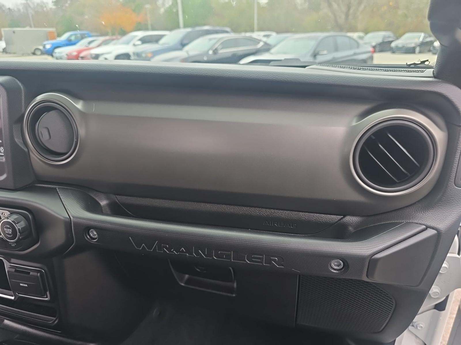 2022 Jeep Wrangler Sport AWD