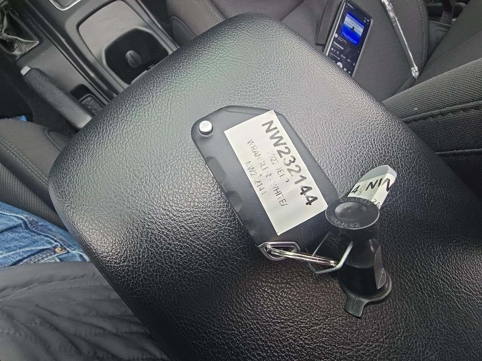 2022 Jeep Wrangler Sport AWD