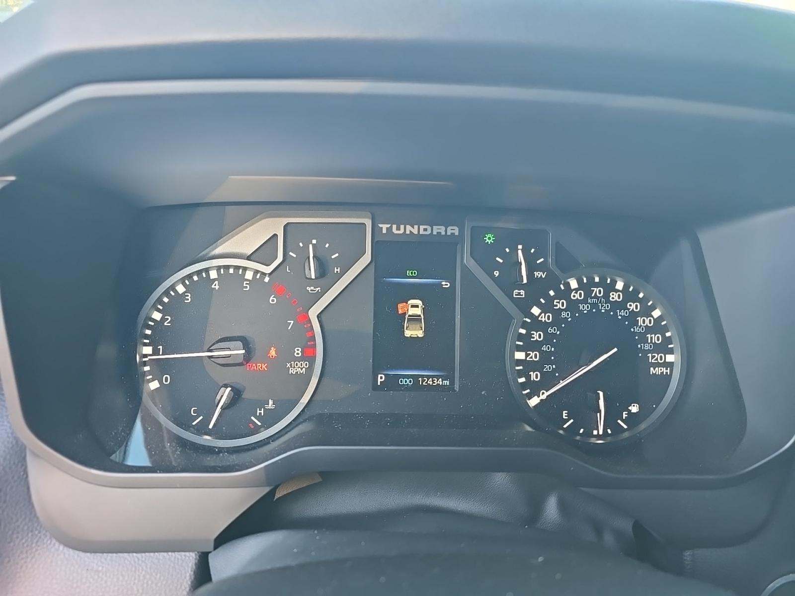 2024 Toyota Tundra SR5 AWD