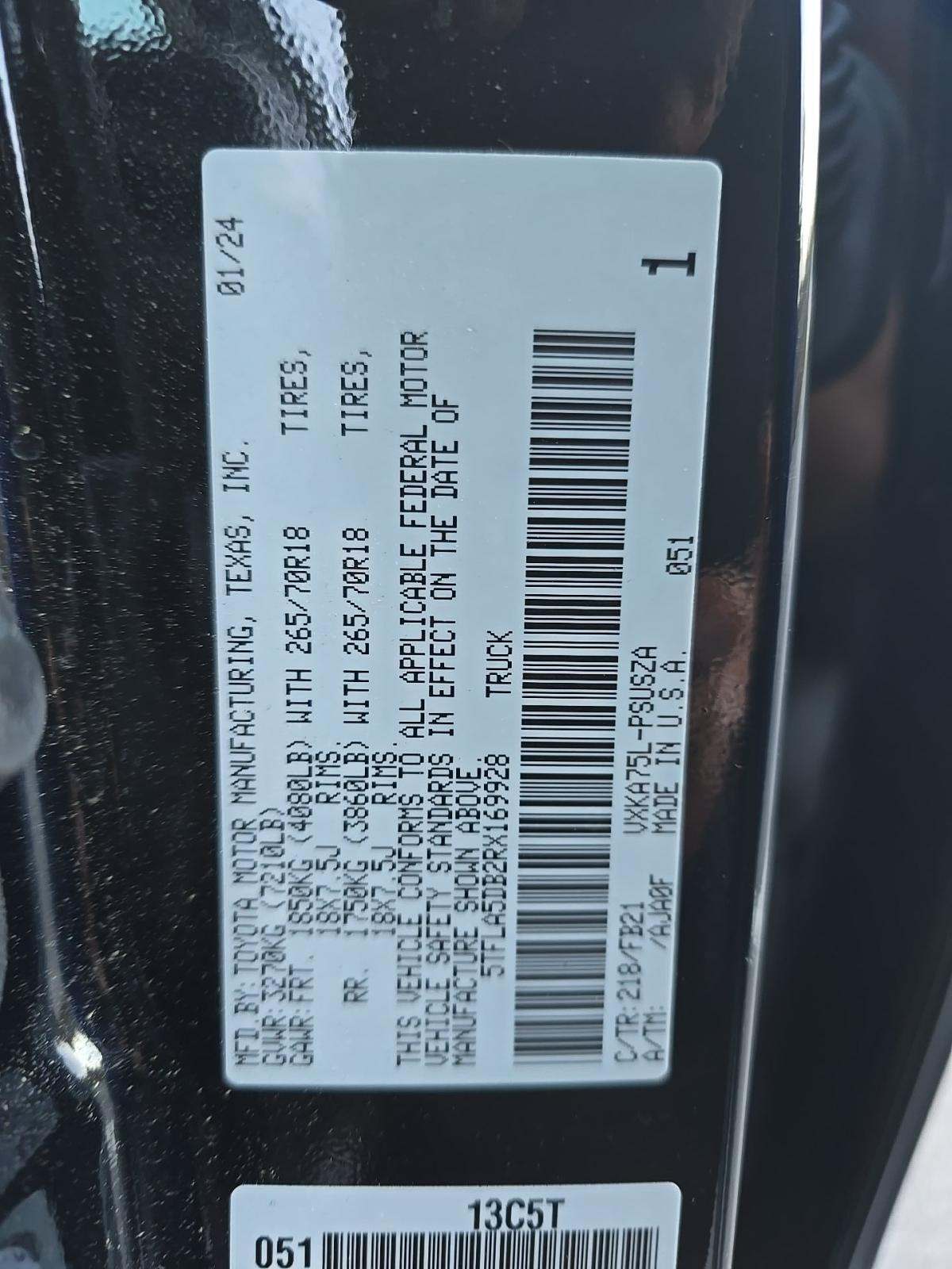 2024 Toyota Tundra SR5 AWD