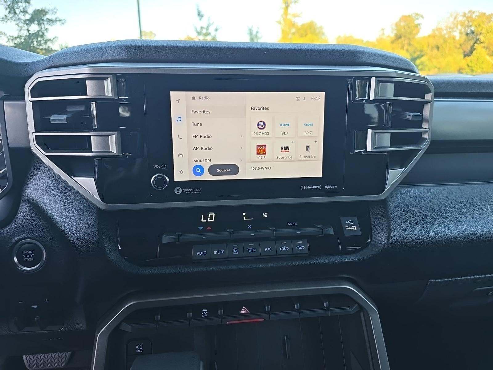 2024 Toyota Tundra SR5 AWD