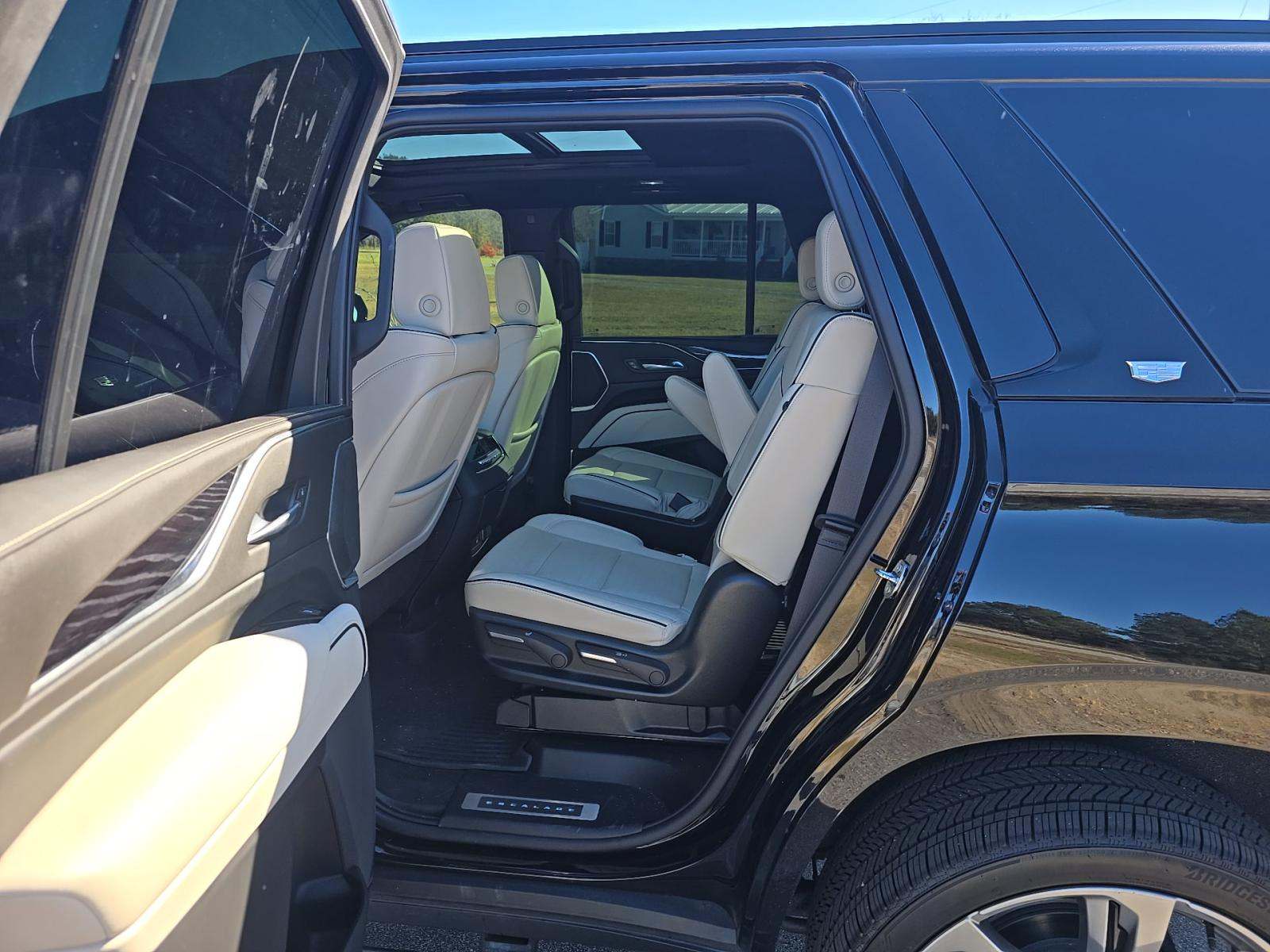 2023 Cadillac Escalade Sport AWD