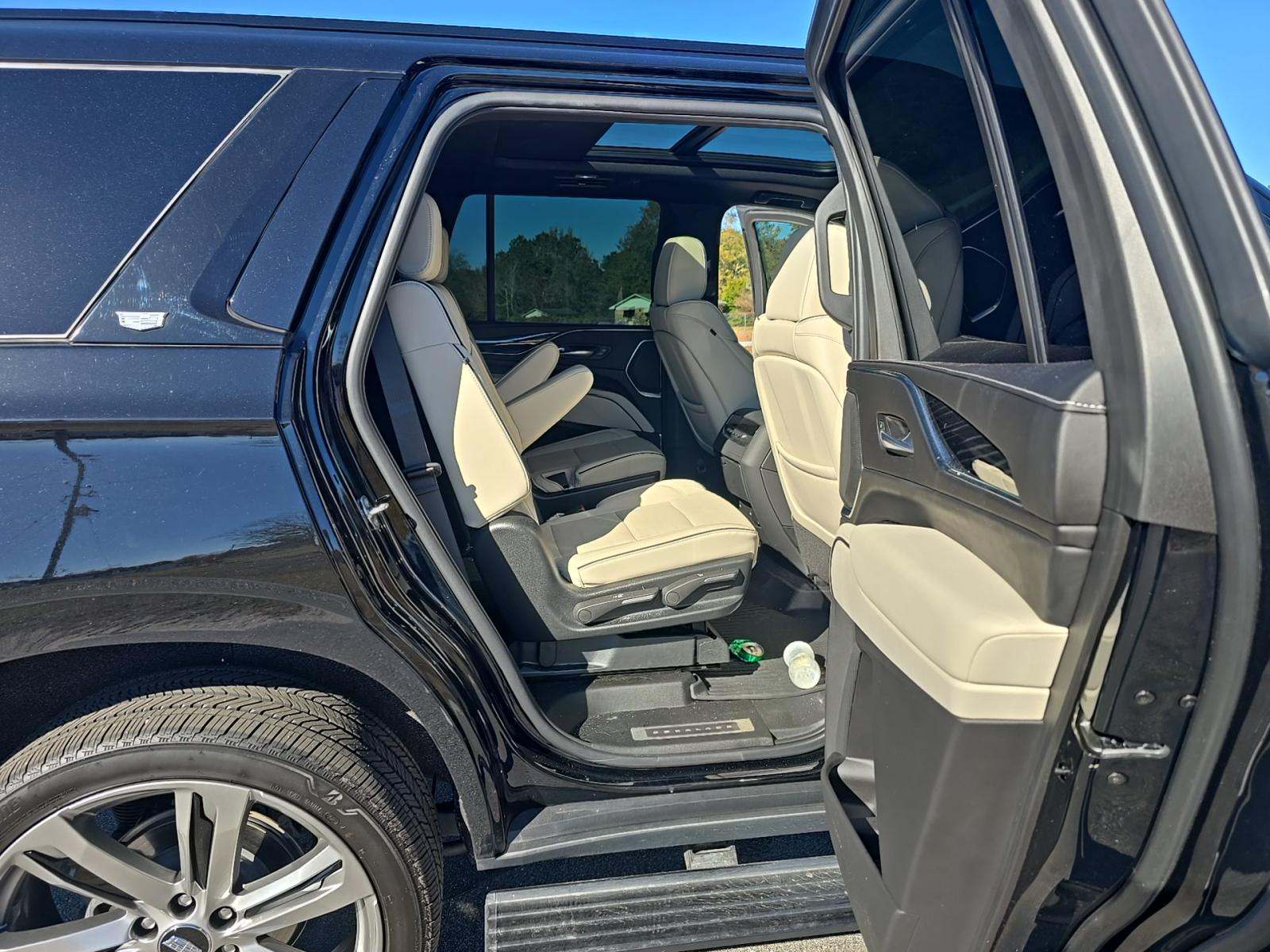 2023 Cadillac Escalade Sport AWD