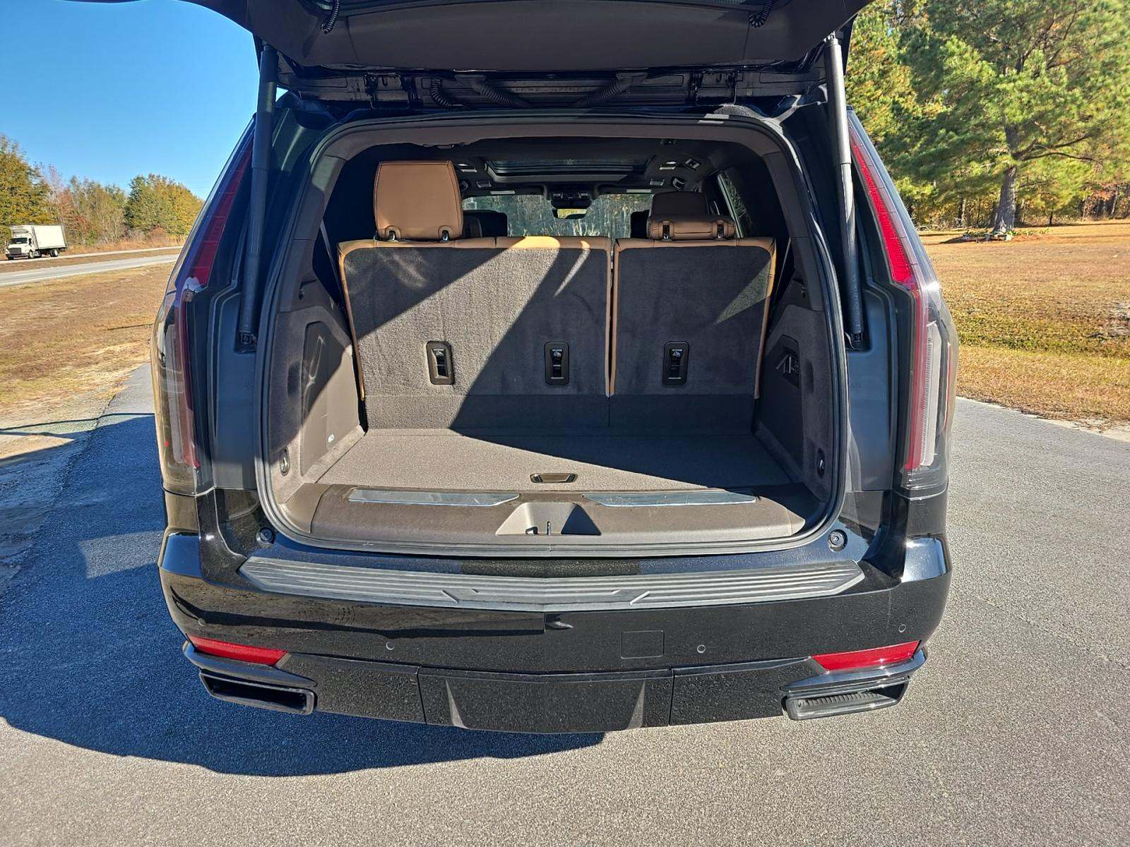 2023 Cadillac Escalade Sport AWD