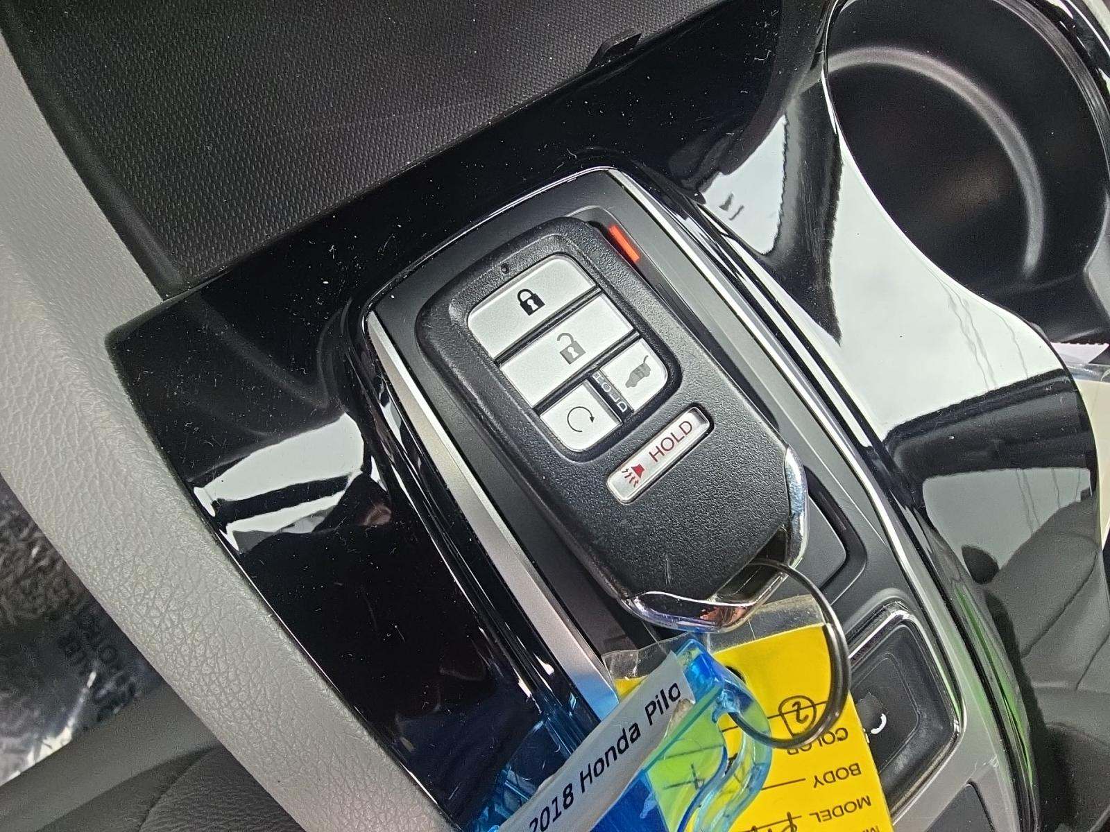 2018 Honda Pilot Touring FWD