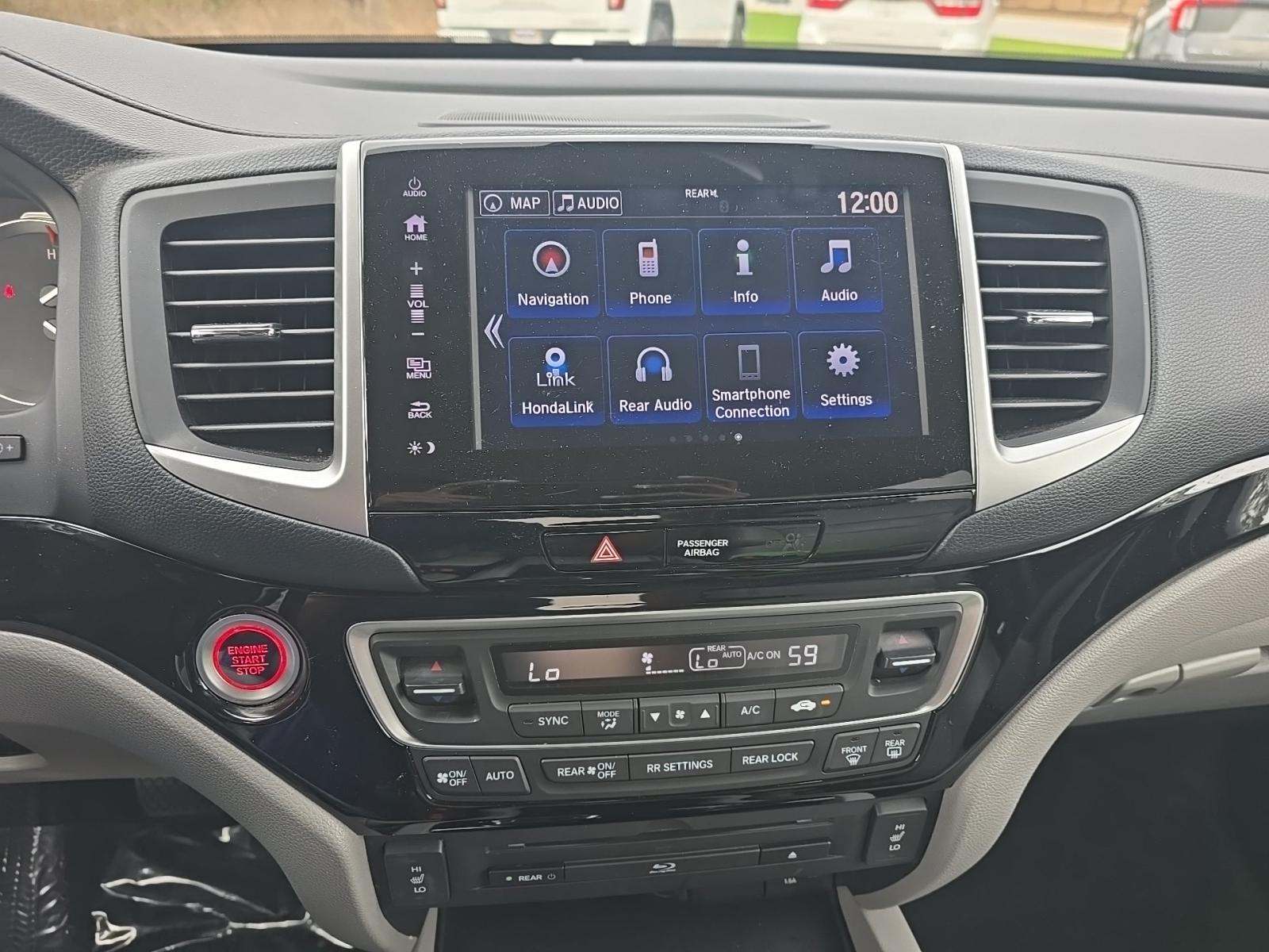 2018 Honda Pilot Touring FWD