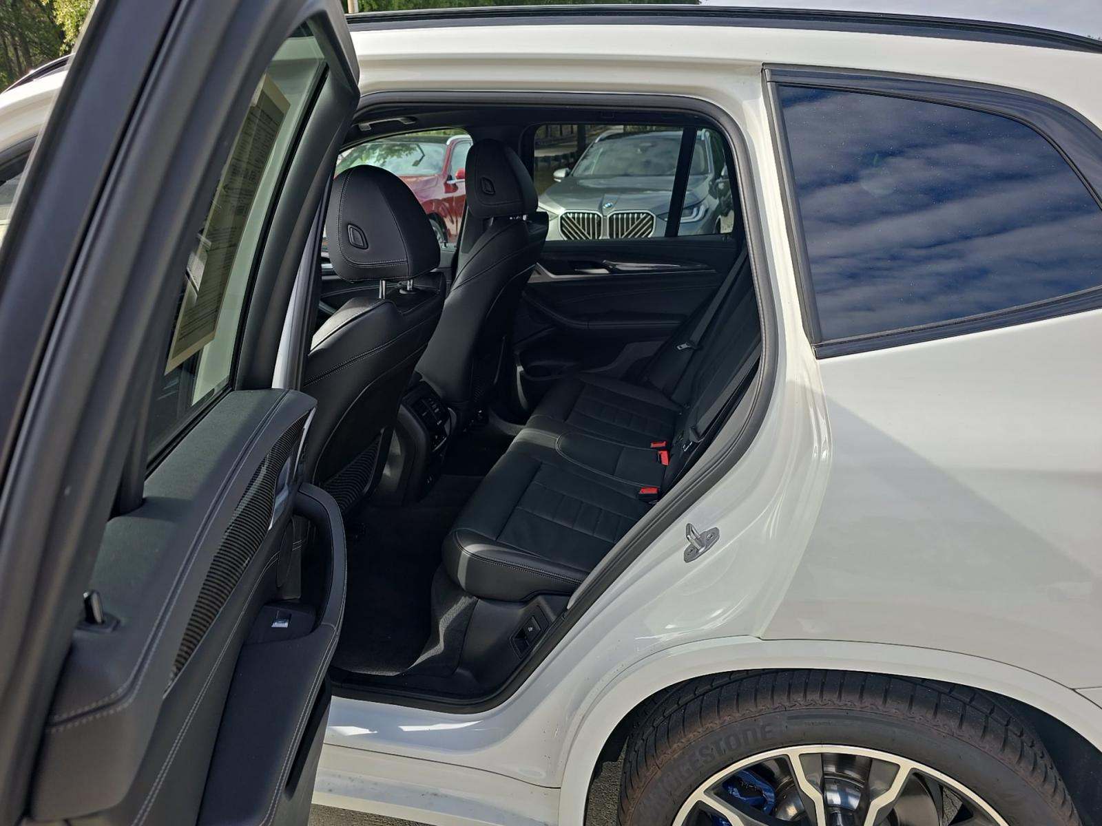 2023 BMW X3 M40i AWD