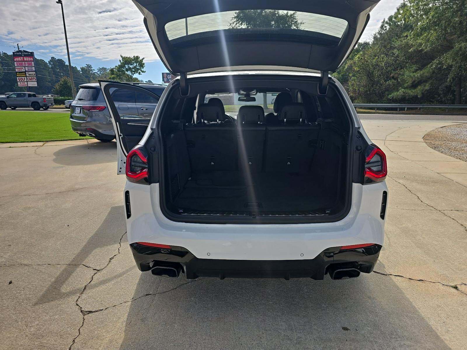 2023 BMW X3 M40i AWD