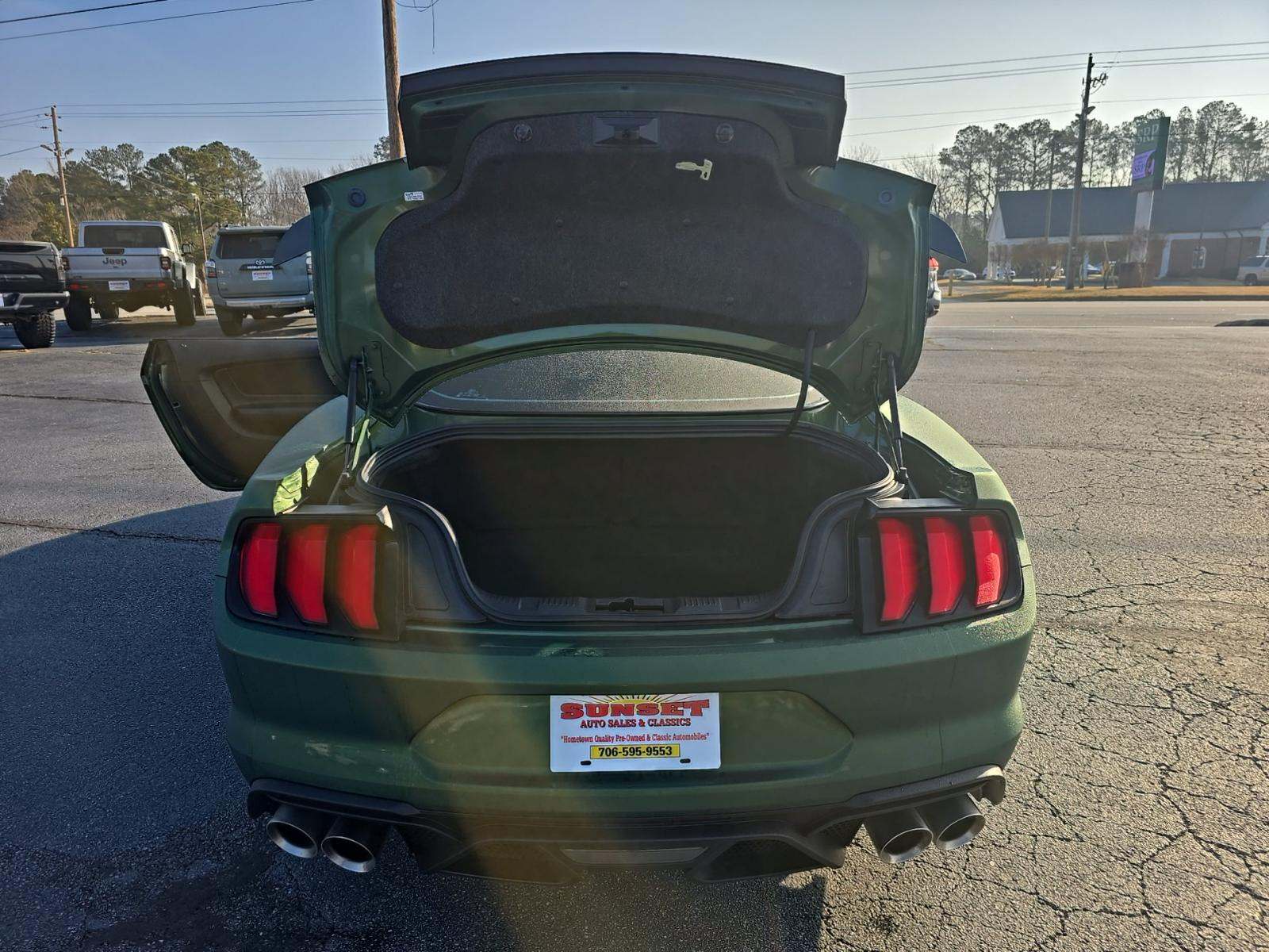 2022 Ford Mustang Mach 1 RWD