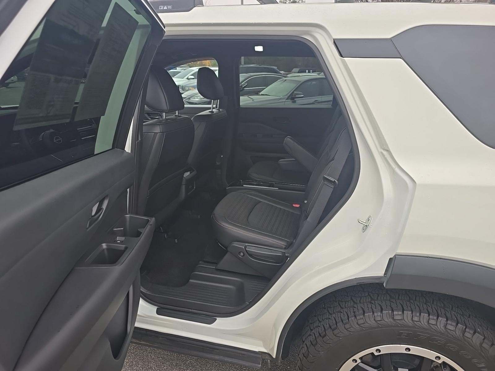 2023 Nissan Pathfinder Rock Creek AWD