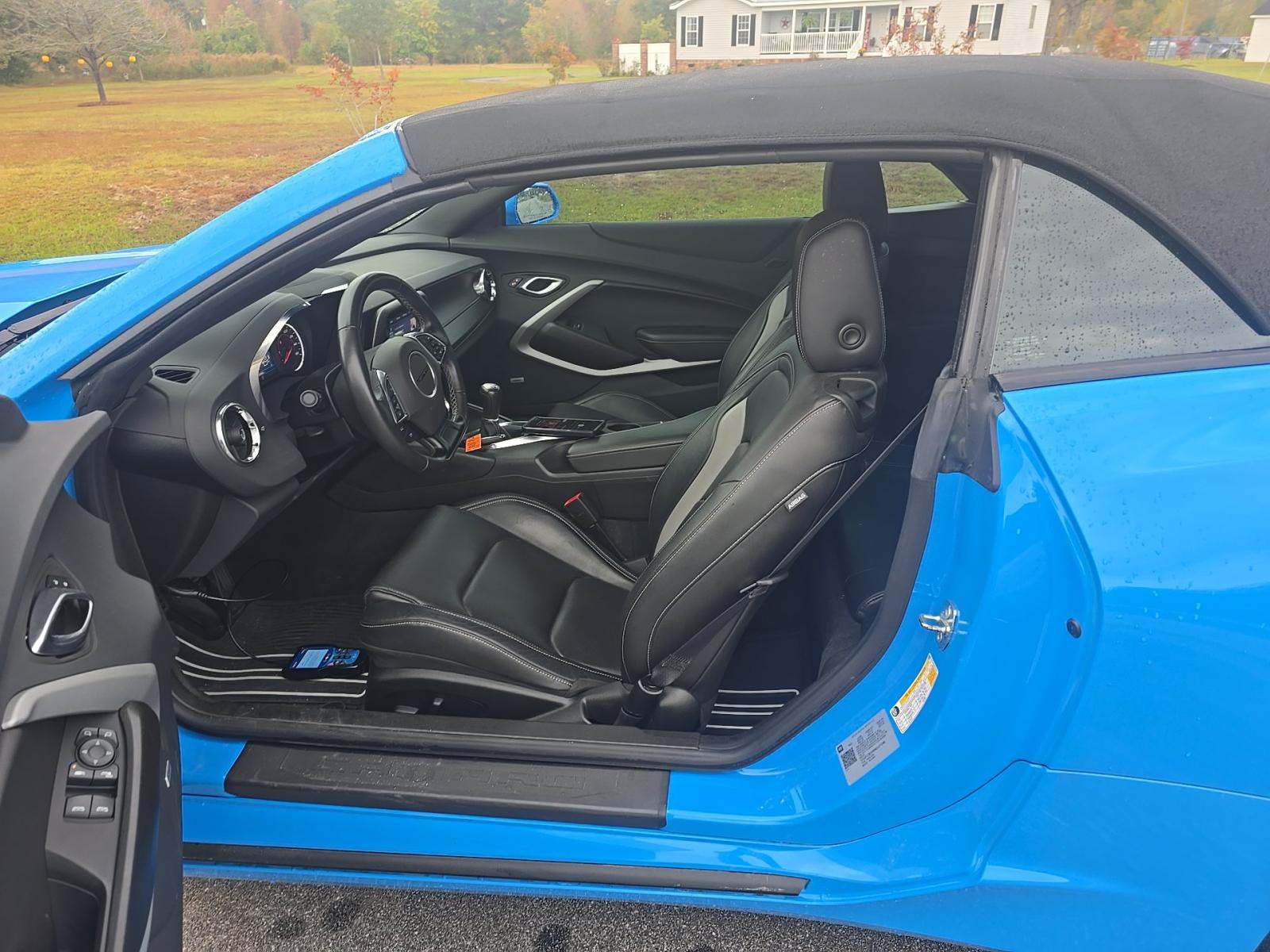 2022 Chevrolet Camaro 2LT RWD