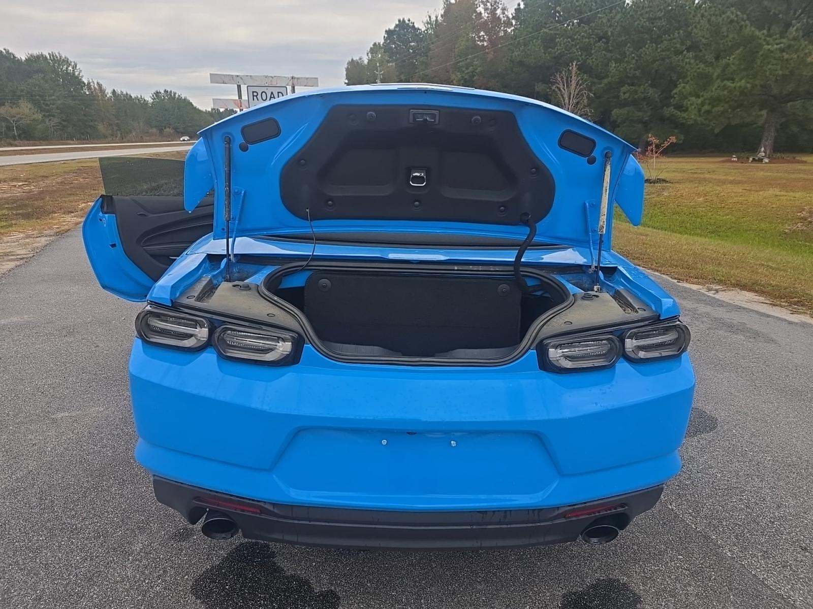 2022 Chevrolet Camaro 2LT RWD