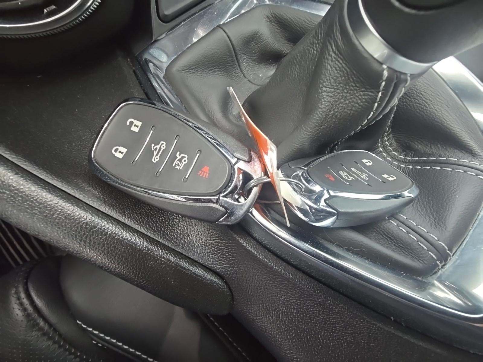 2022 Chevrolet Camaro 2LT RWD