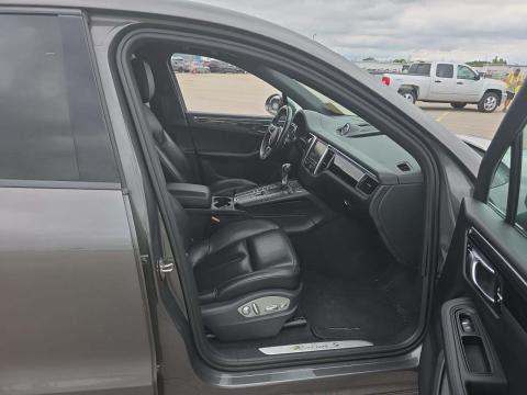 2015 Porsche Macan S AWD