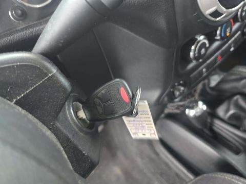 JEEP UNLIMITED SAHARA - 8