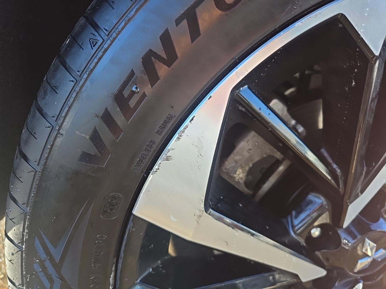 2024 Mitsubishi Outlander SE AWD