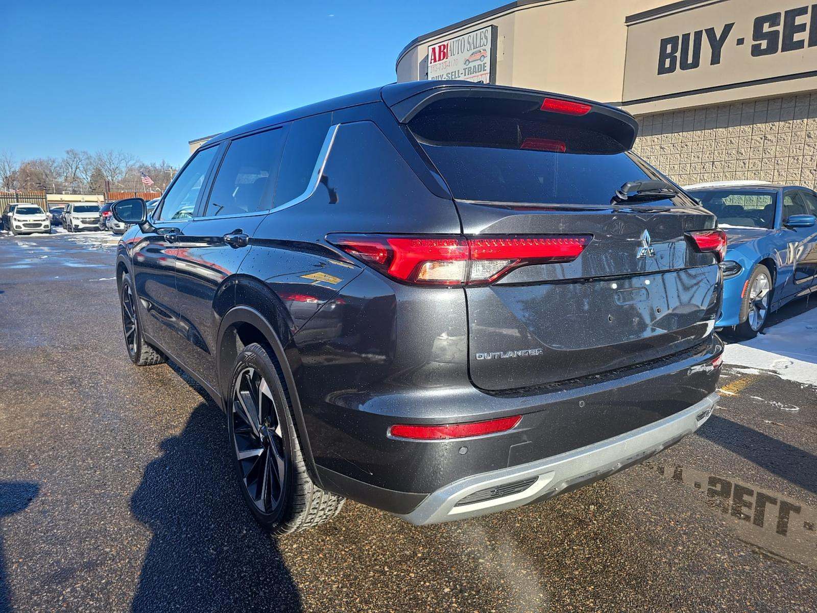 2024 Mitsubishi Outlander SE AWD