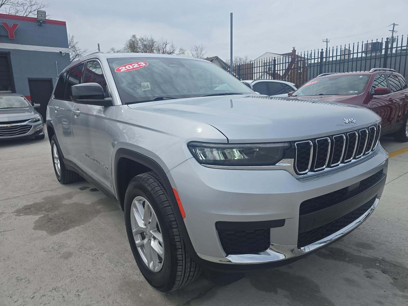 JEEP GRAND CHEROKEE - 4