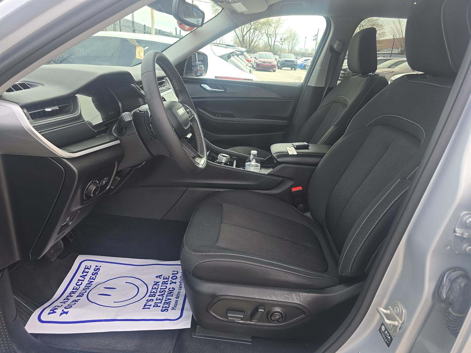 JEEP GRAND CHEROKEE - 6