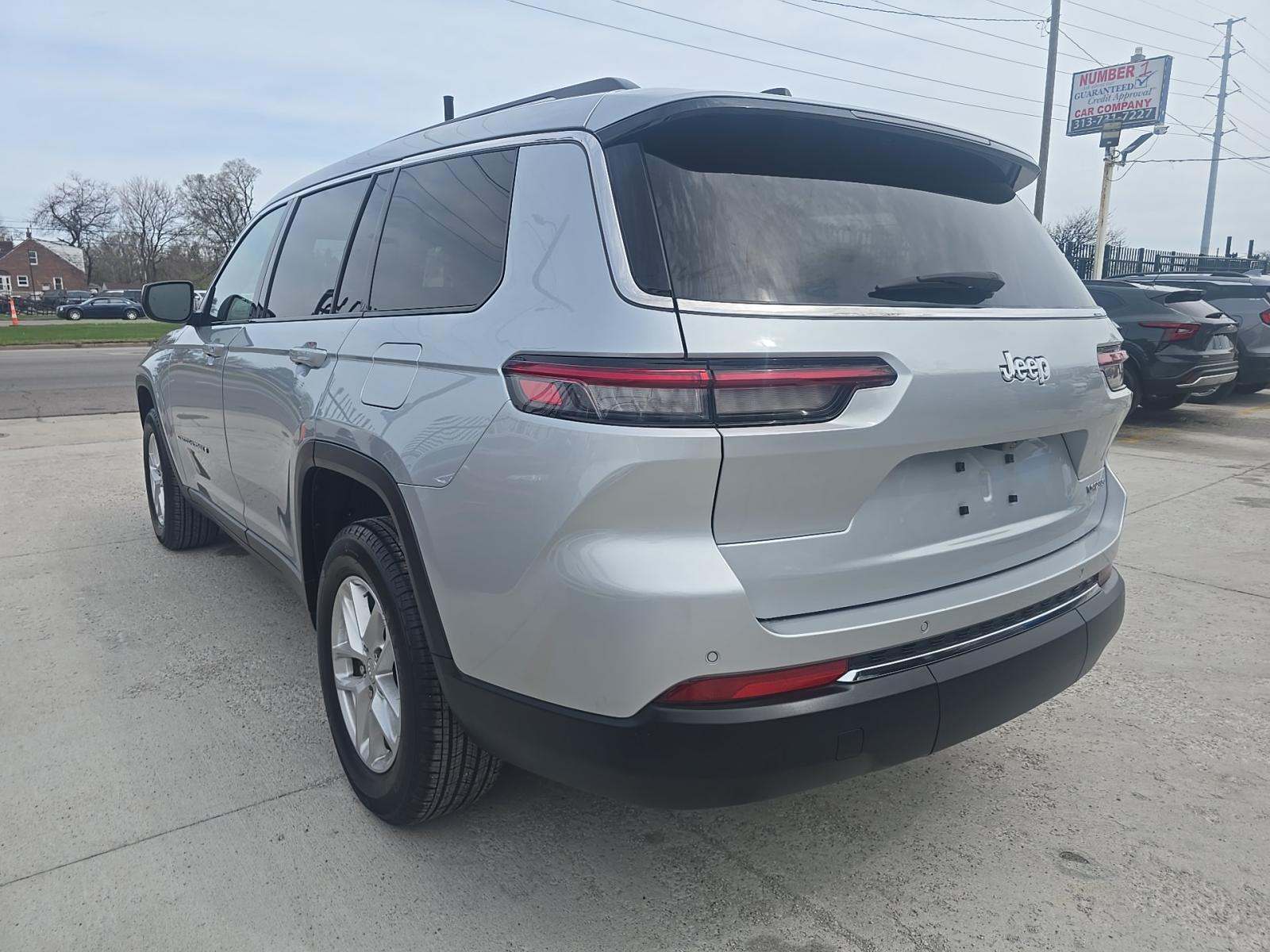 JEEP GRAND CHEROKEE - 2