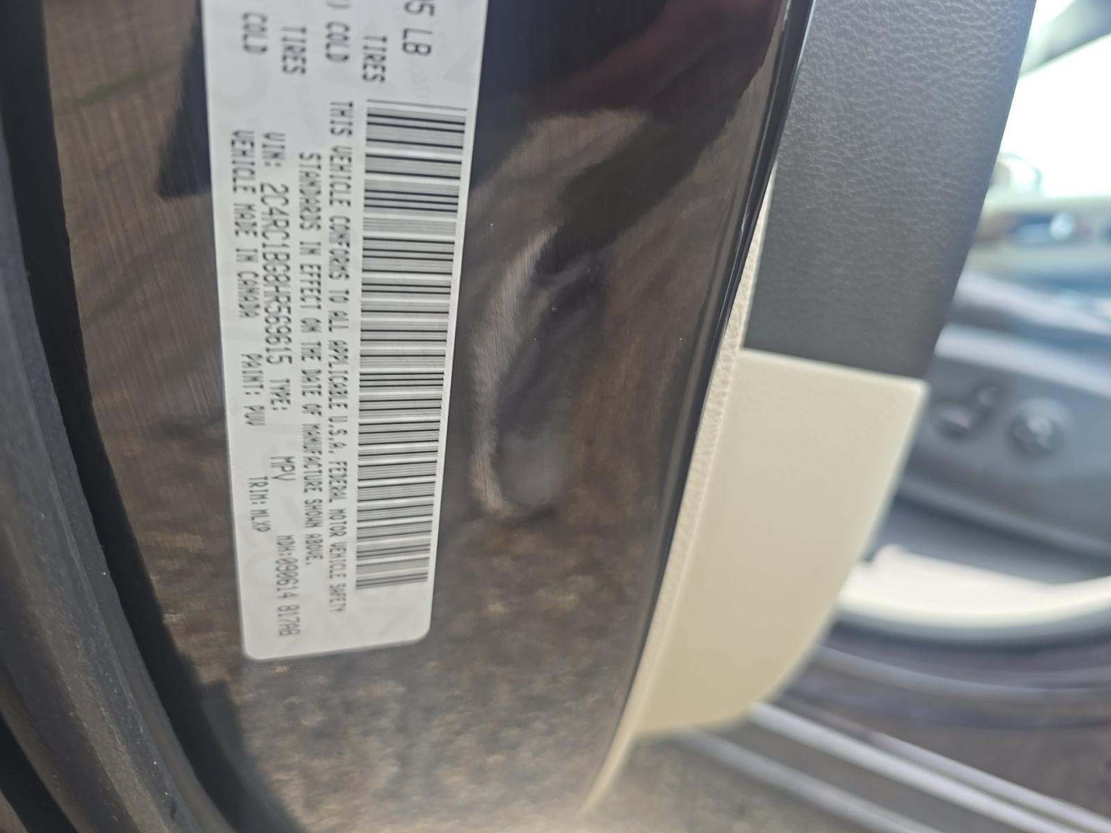 CHRYSLER PACIFICA - 5