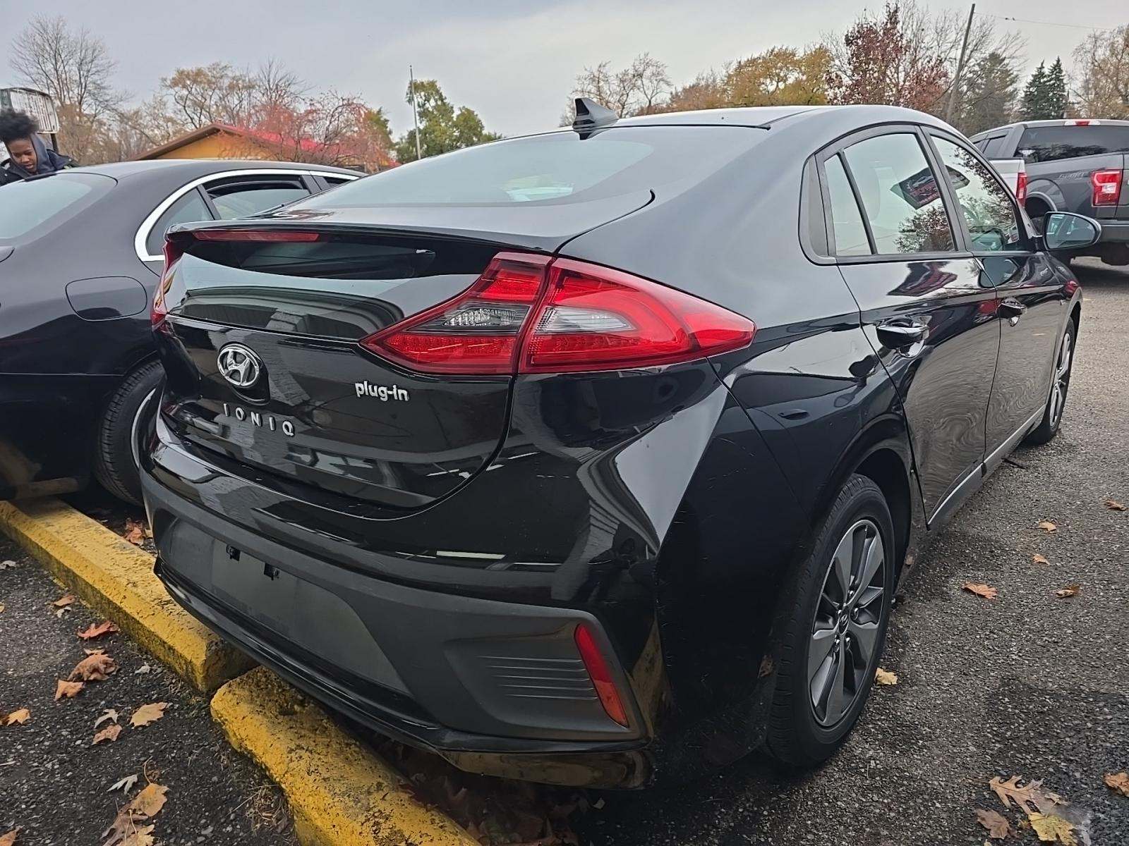 2019 Hyundai Ioniq Plug-In Hybrid FWD