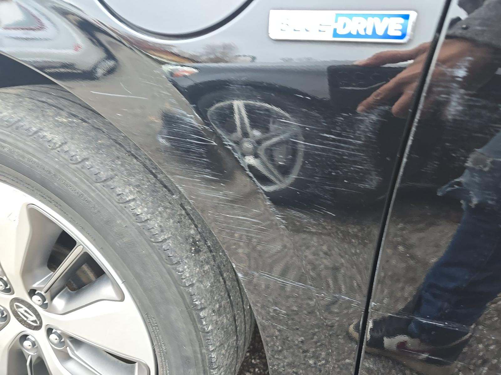 2019 Hyundai Ioniq Plug-In Hybrid FWD