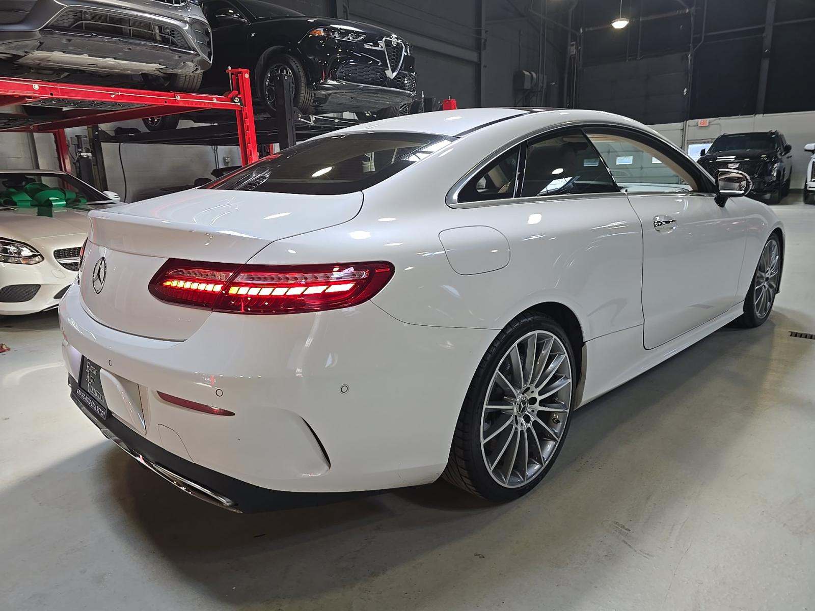 MERCEDES-BENZ E-CLASS - 3