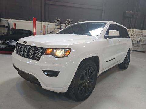 JEEP LAREDO ALTITUDE EDITION - 1