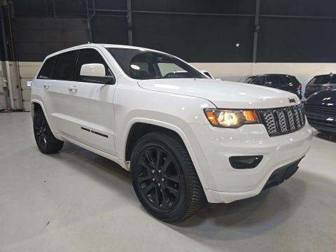 JEEP LAREDO ALTITUDE EDITION - 4
