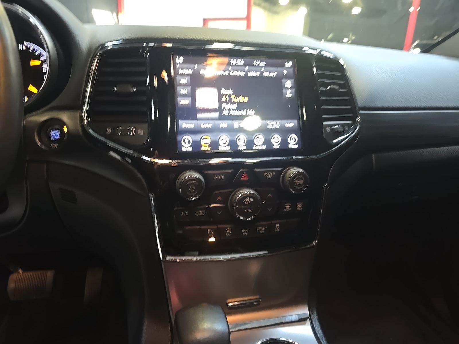 JEEP LAREDO ALTITUDE EDITION - 10