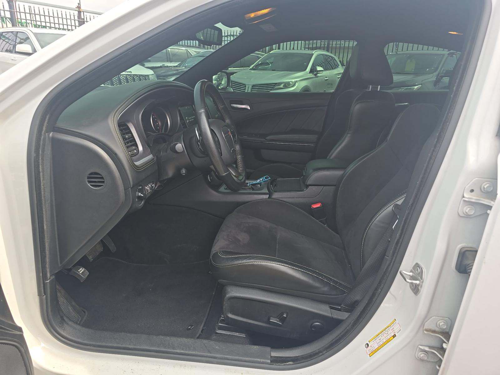 DODGE CHALLENGER - 2