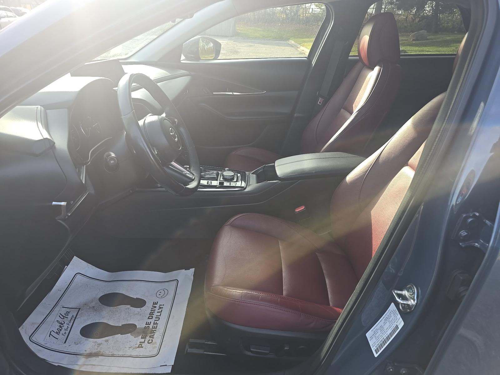 2024 MAZDA CX-30 2.5 S Carbon Edition AWD