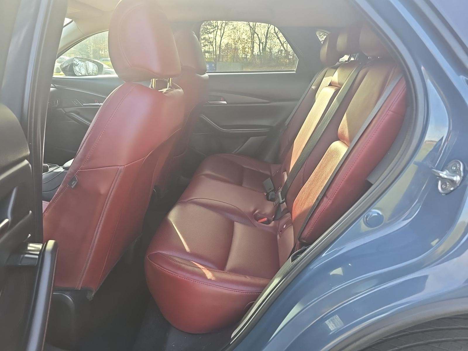 2024 MAZDA CX-30 2.5 S Carbon Edition AWD