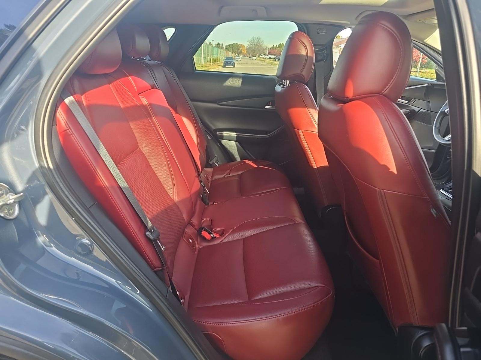 2024 MAZDA CX-30 2.5 S Carbon Edition AWD