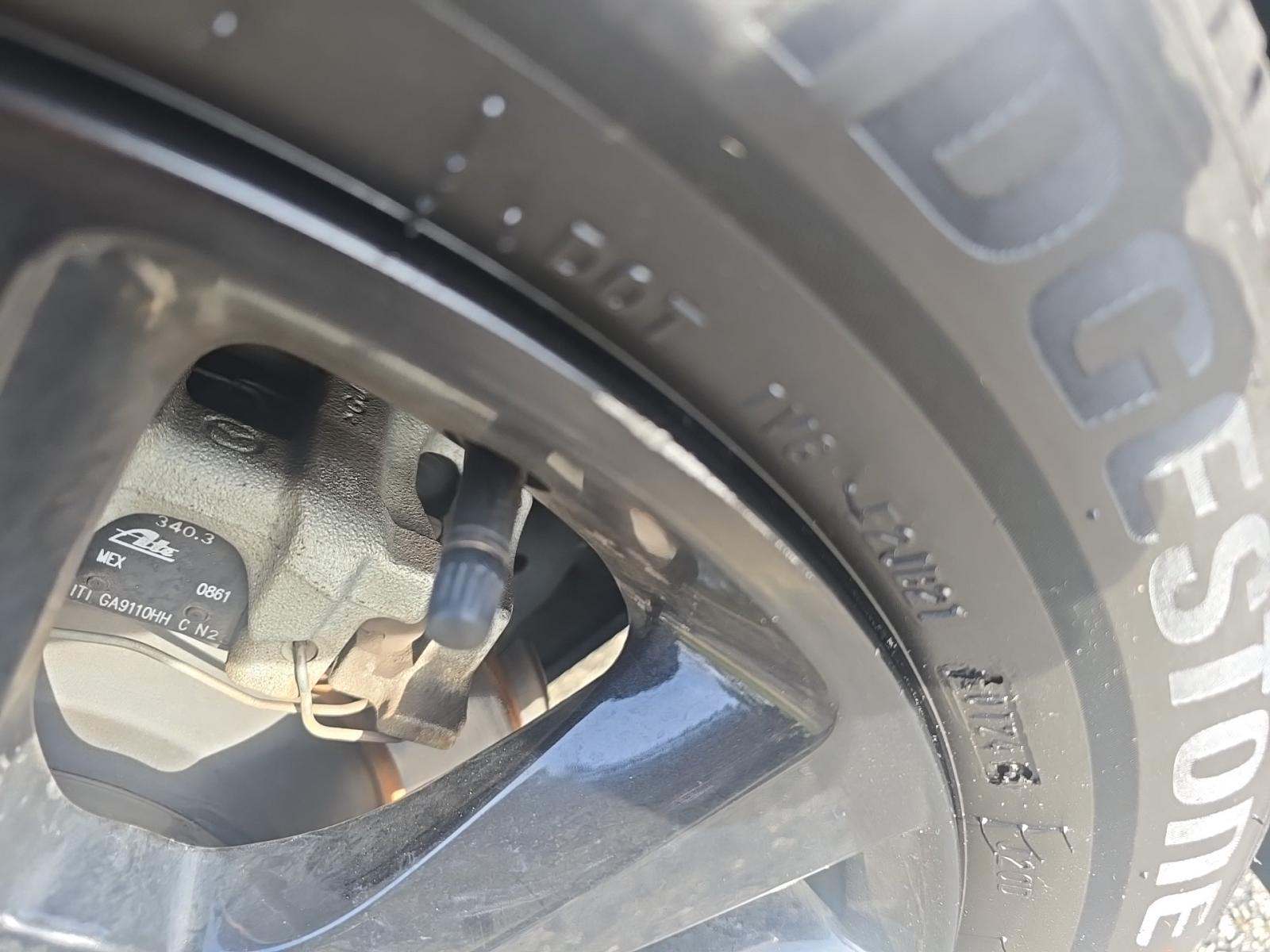 2024 MAZDA CX-30 2.5 S Carbon Edition AWD