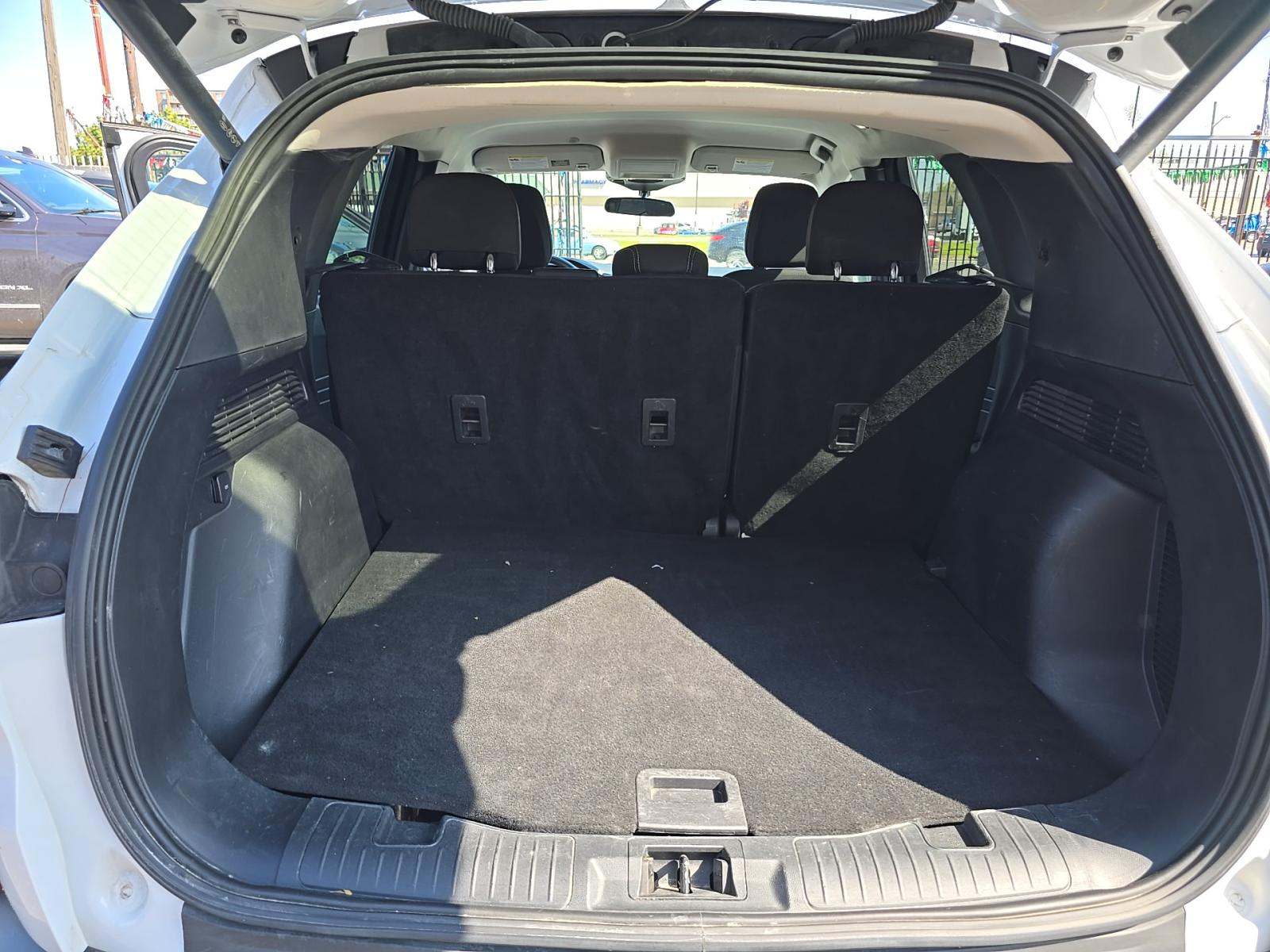 FORD ESCAPE - 10