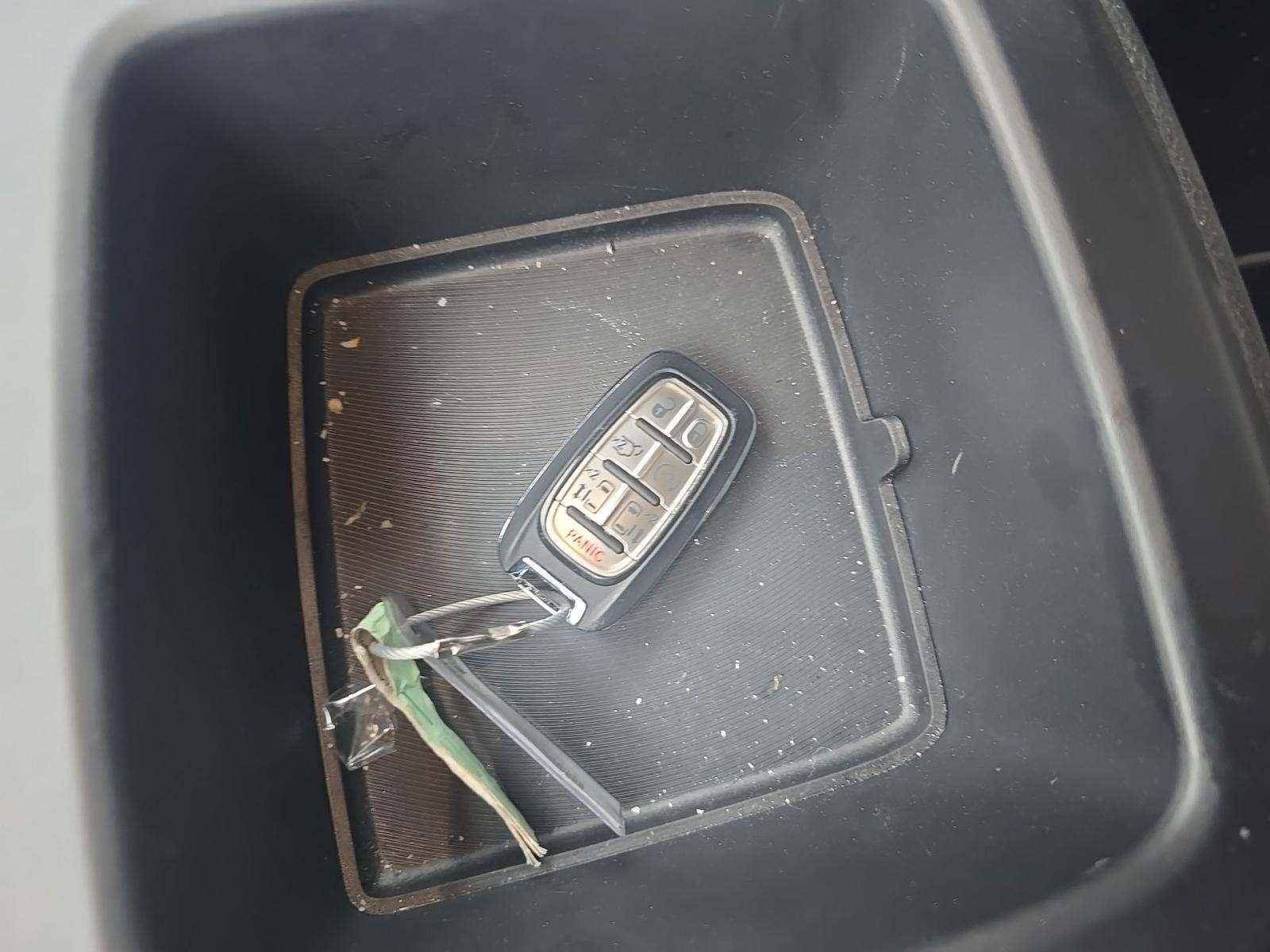 2025 Chrysler Pacifica Select FWD