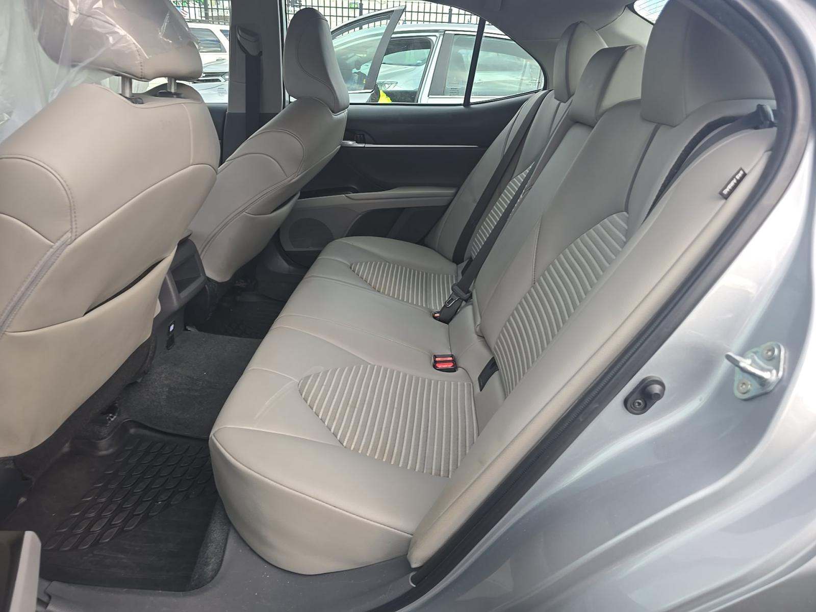 2023 Toyota Camry SE AWD