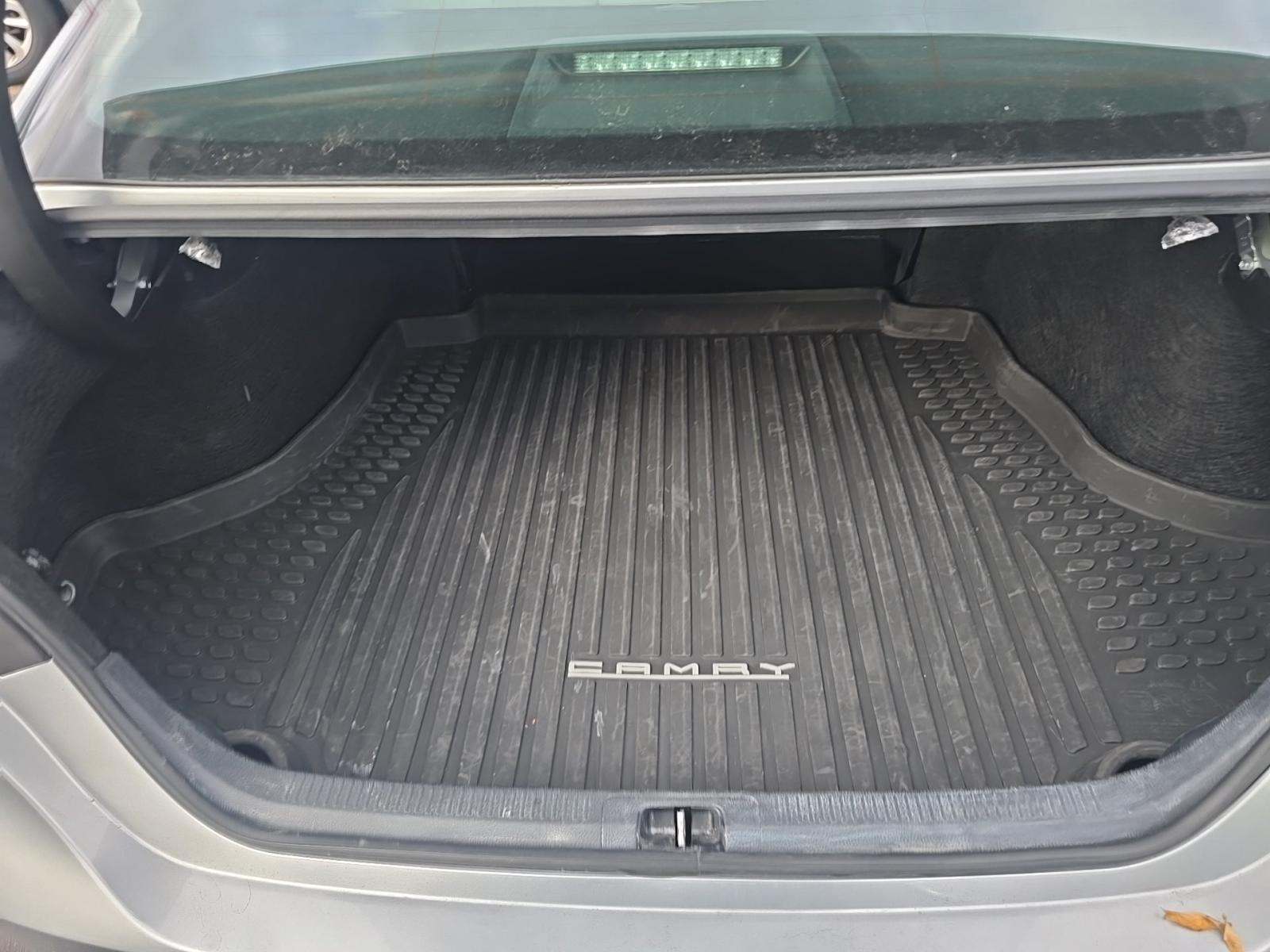 2023 Toyota Camry SE AWD