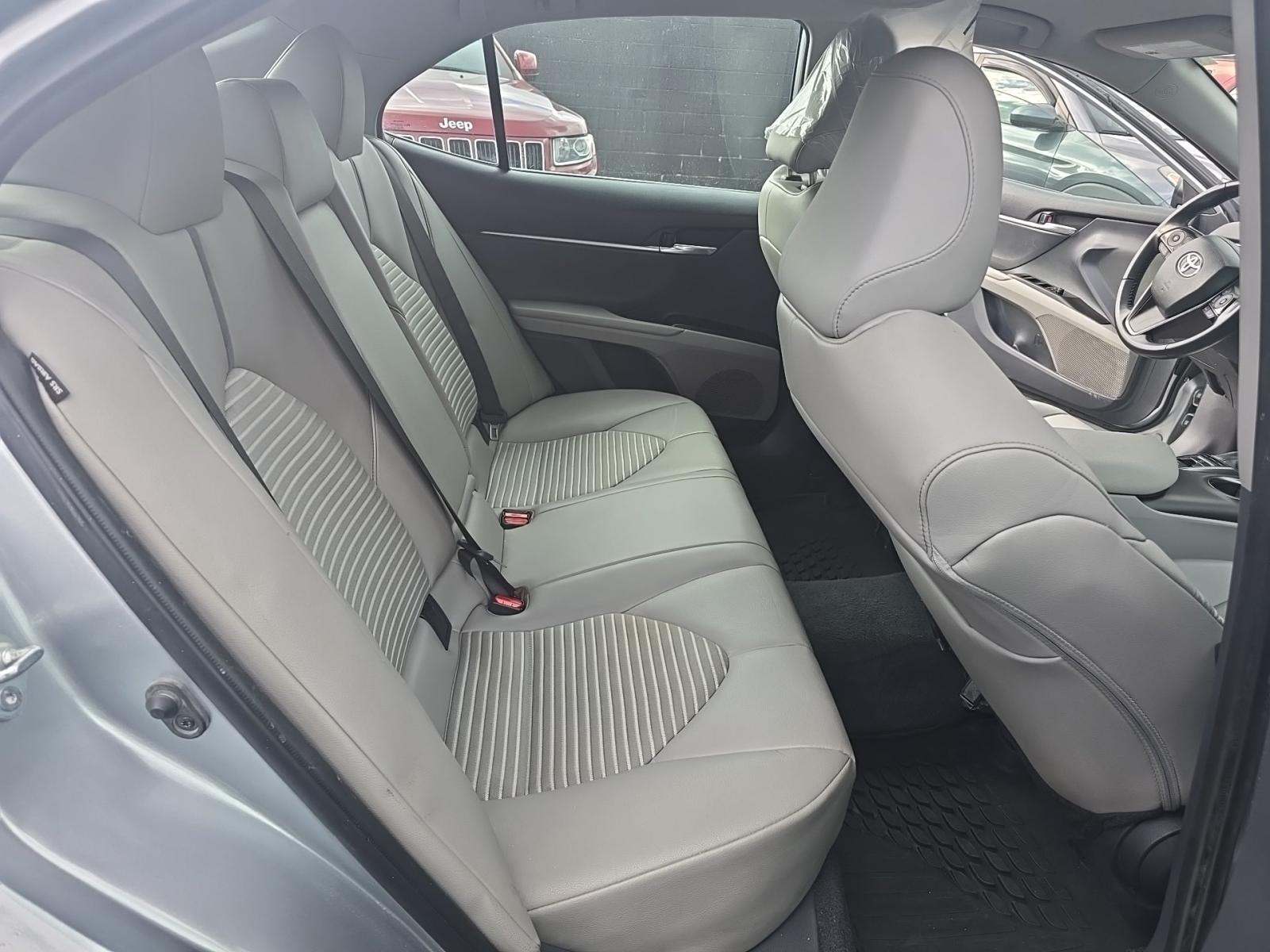 2023 Toyota Camry SE AWD