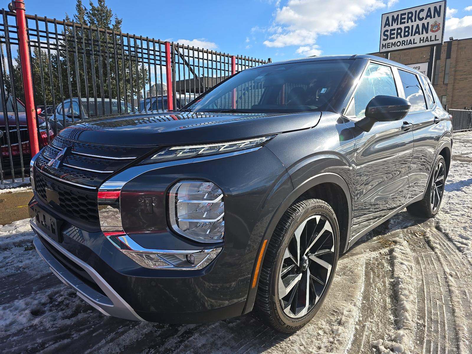 2024 Mitsubishi Outlander SE AWD